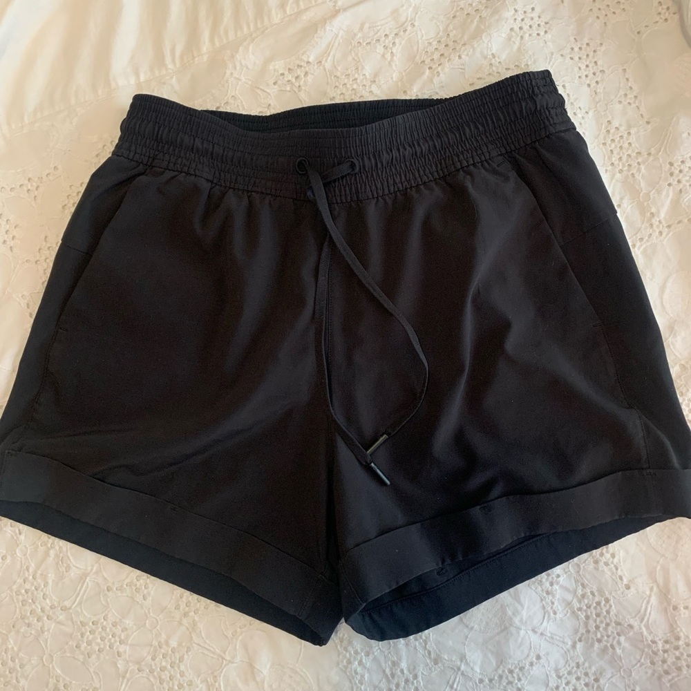 Lululemon black front tie shorts. Size 4.